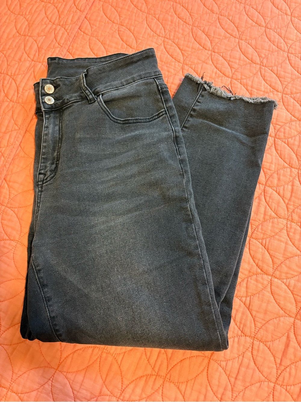 High-Rise Black Women's Jeans with Raw Hem size 12